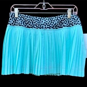 Lululemon Pleat To Street Skirt Tennis Sz 8 Tranquil Blue and Black Skort 2 in 1
